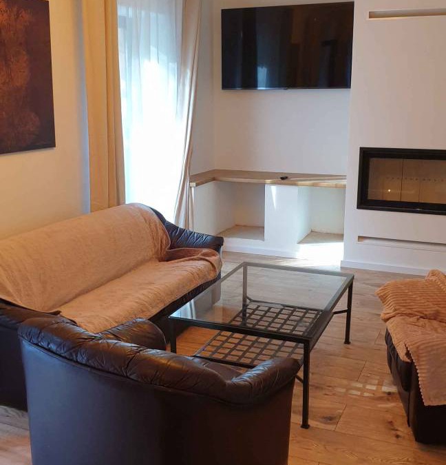 Bystre House | 200 m² House ∙ 8 bedrooms ∙ 29 guests