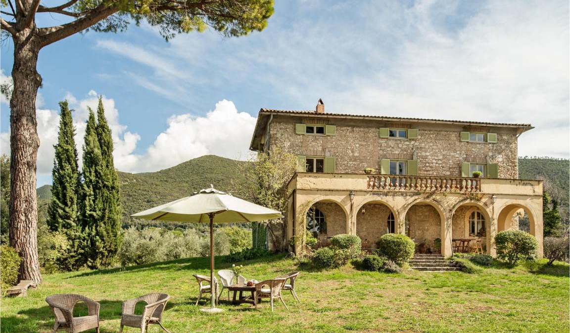 Poggio Catino House | 200 m² House ∙ 5 bedrooms ∙ 10 guests