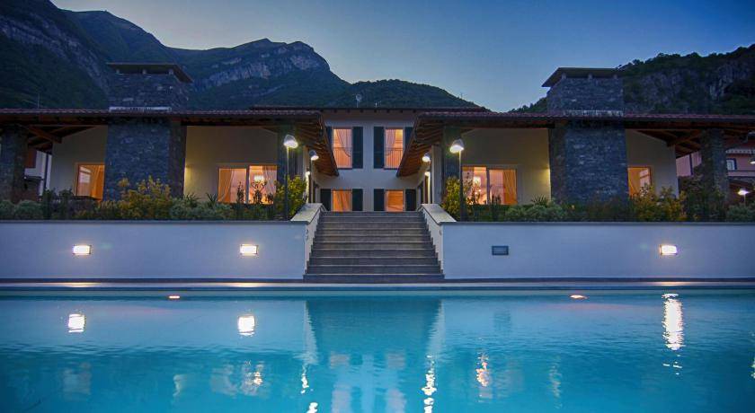 Tremezzo Resort | 200 m² Resort ∙ 3 bedrooms ∙ 8 guests