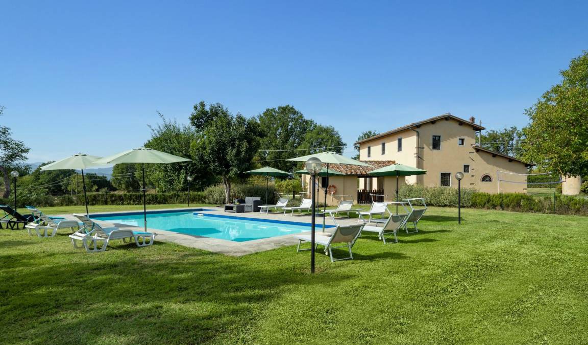 Borgo San Lorenzo Villa | 200 m² Villa ∙ 5 bedrooms ∙ 10 guests