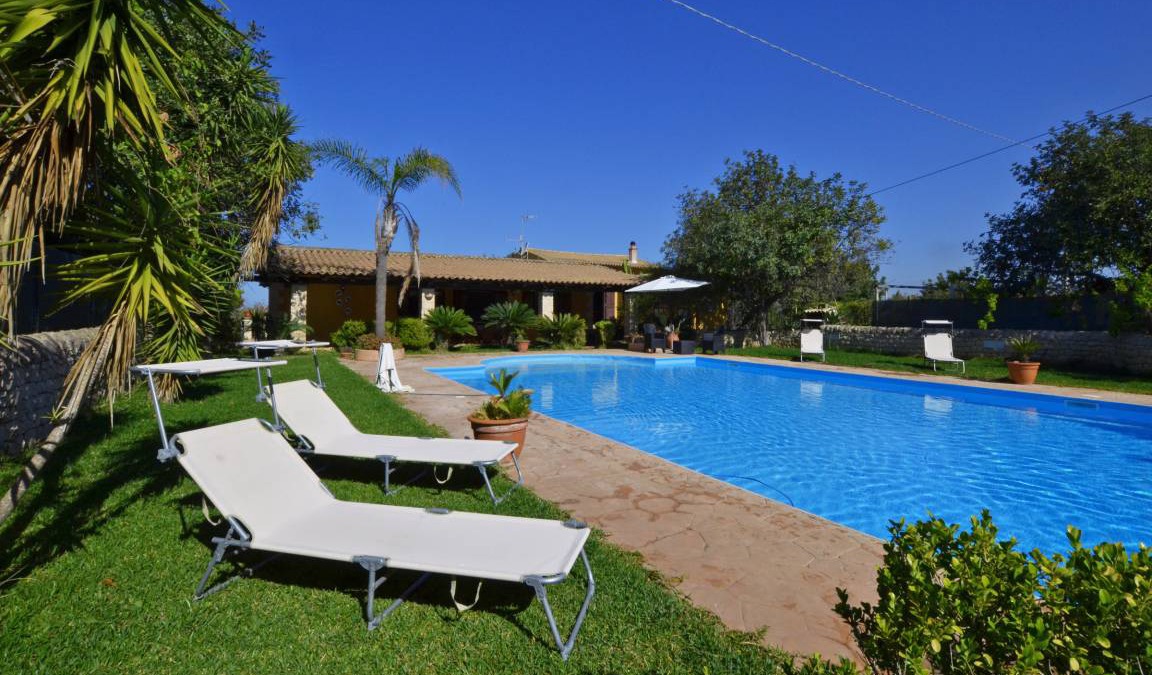 Scicli Villa | 200 m² Villa ∙ 3 bedrooms ∙ 8 guests