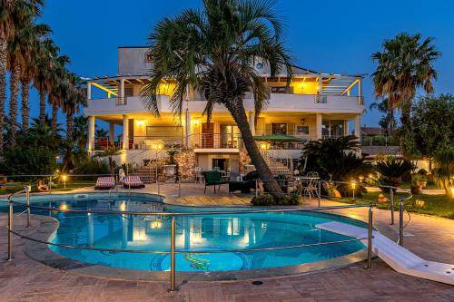 Trappitello Villa | 200 m² Villa ∙ 3 bedrooms ∙ 6 guests