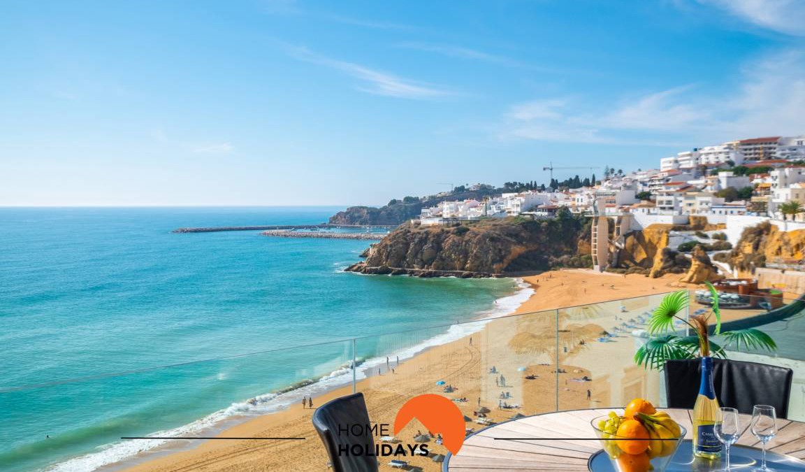 Albufeira Old Town Villa | 200 m² Villa ∙ 4 bedrooms ∙ 8 guests