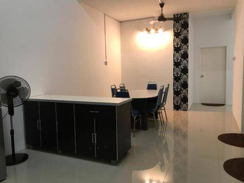 Temerloh House | 200 m² House ∙ 3 bedrooms ∙ 6 guests