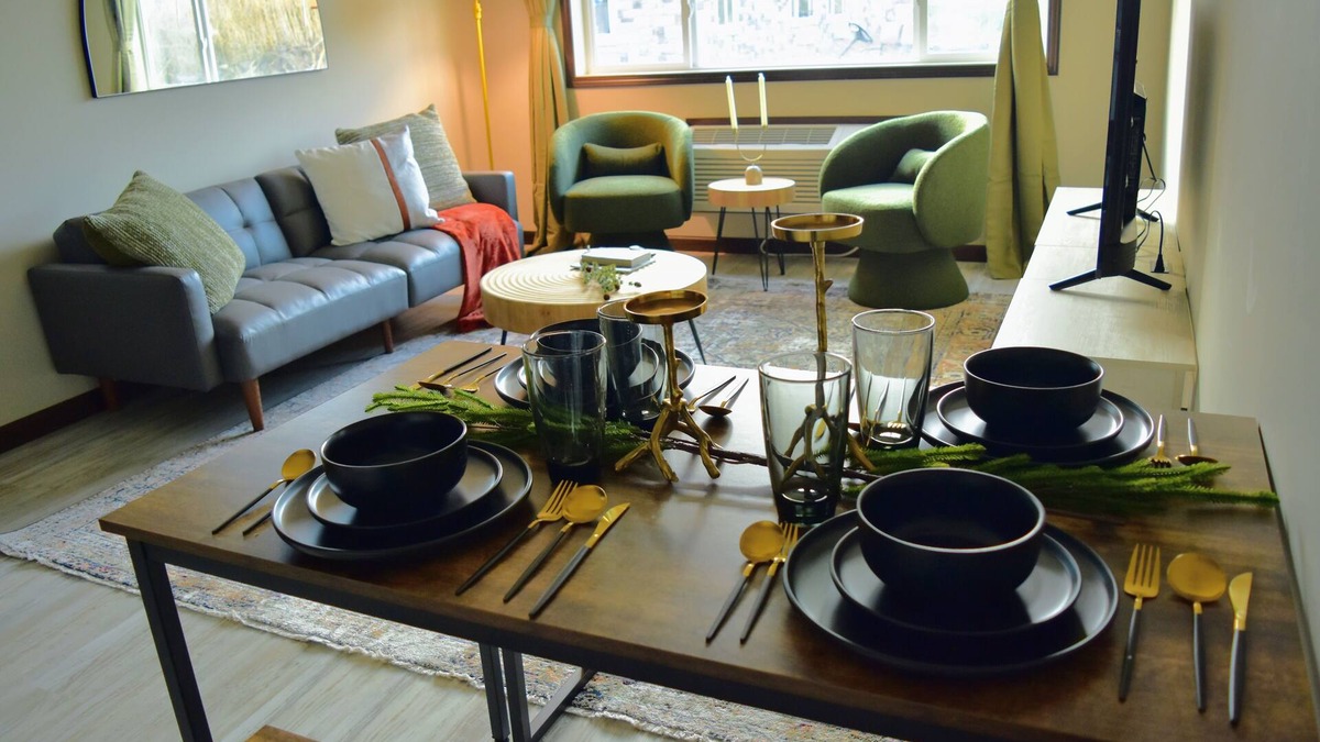 Rosemount Apartment | 200 - New 2-bedroom Apt. in the heart of Rosemount.