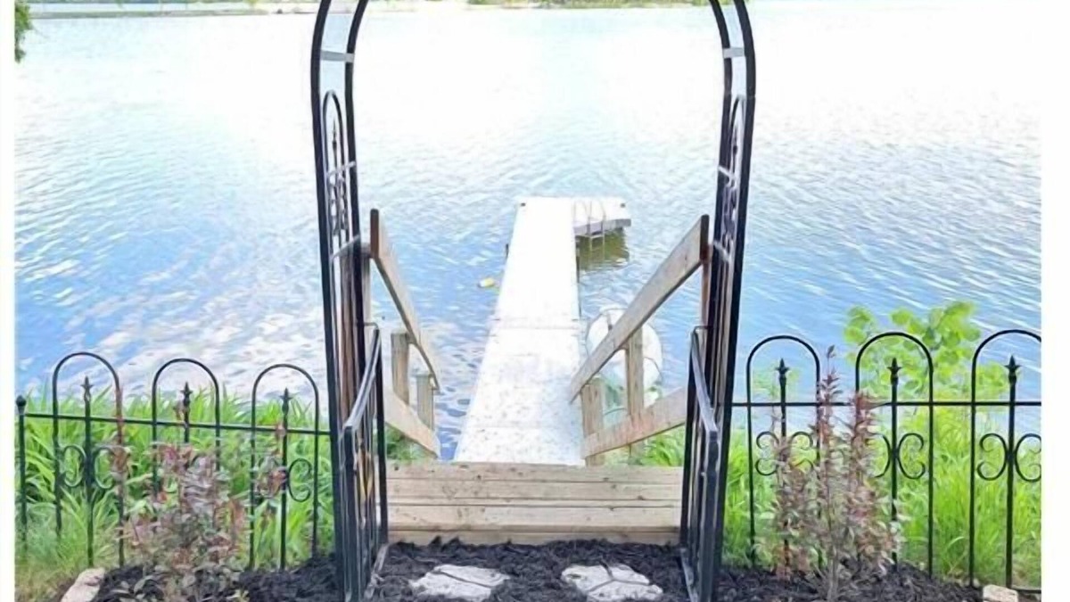 Willmar Cabin | 200' of Shoreline on Foot Lake! Great fishing and swimming in Willmar MN