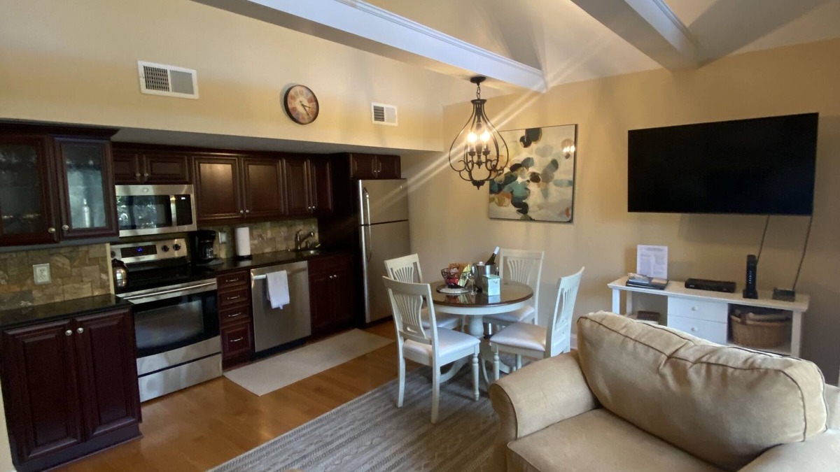 Kiawah Island Villa | 200 steps to Beach! Best Location! Very nicely renovated! lic#RBL20-000329