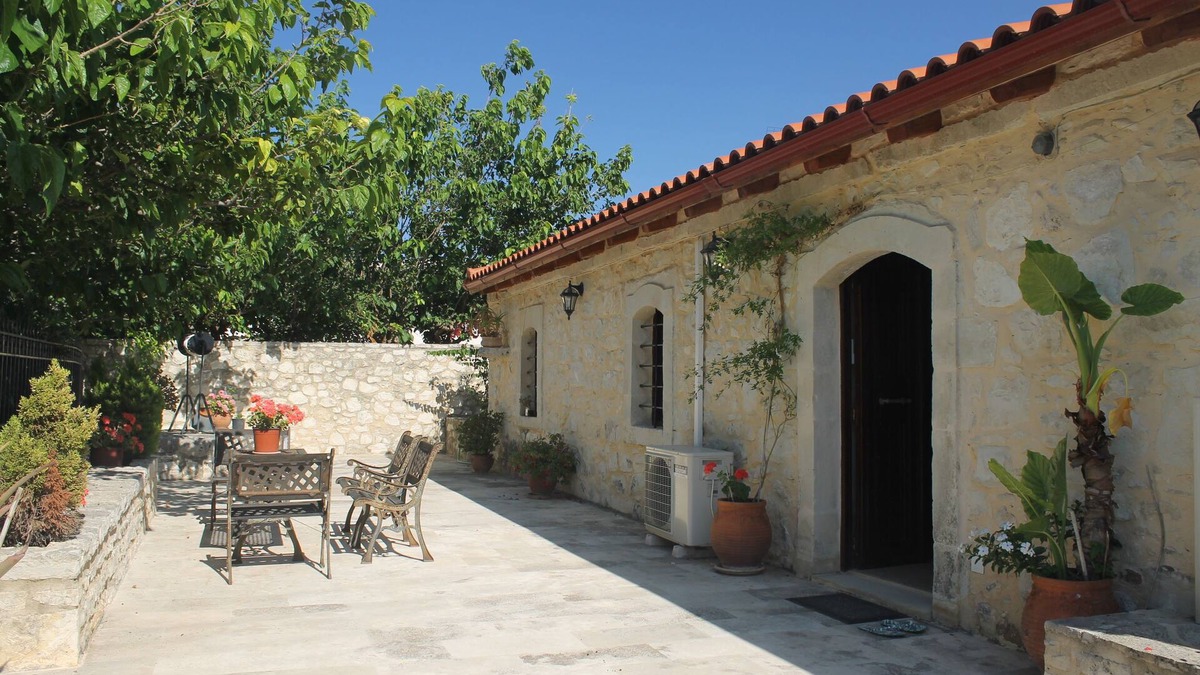 Melissourgakion Villa | 200 Year Old Converted Barn in mountain village location near to Panormo, Crete
