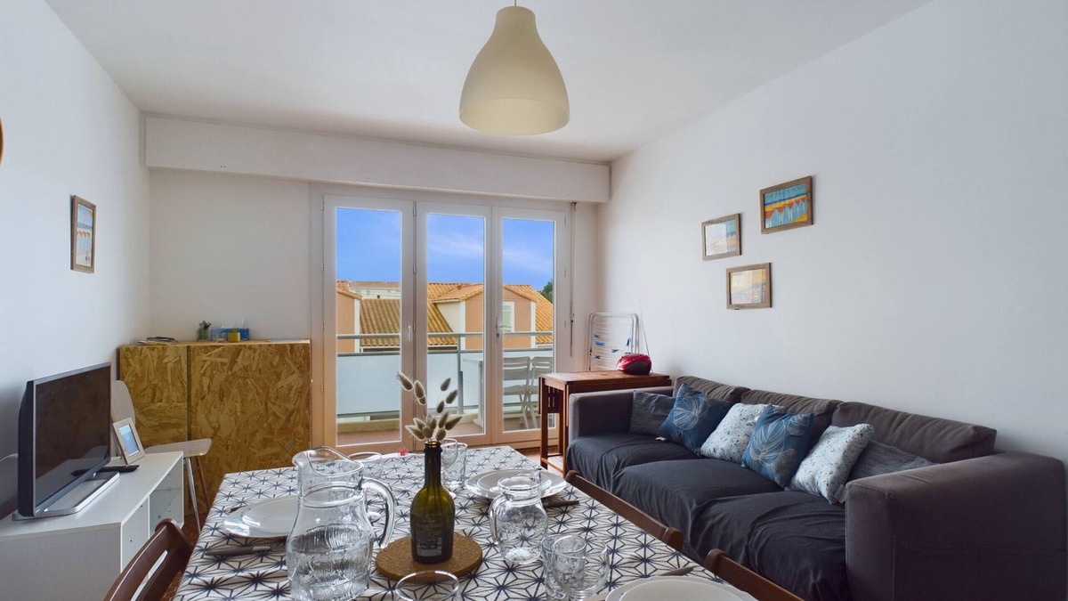 Saint-Hilaire-de-Riez Apartment | 200m from the beach, flat for 4