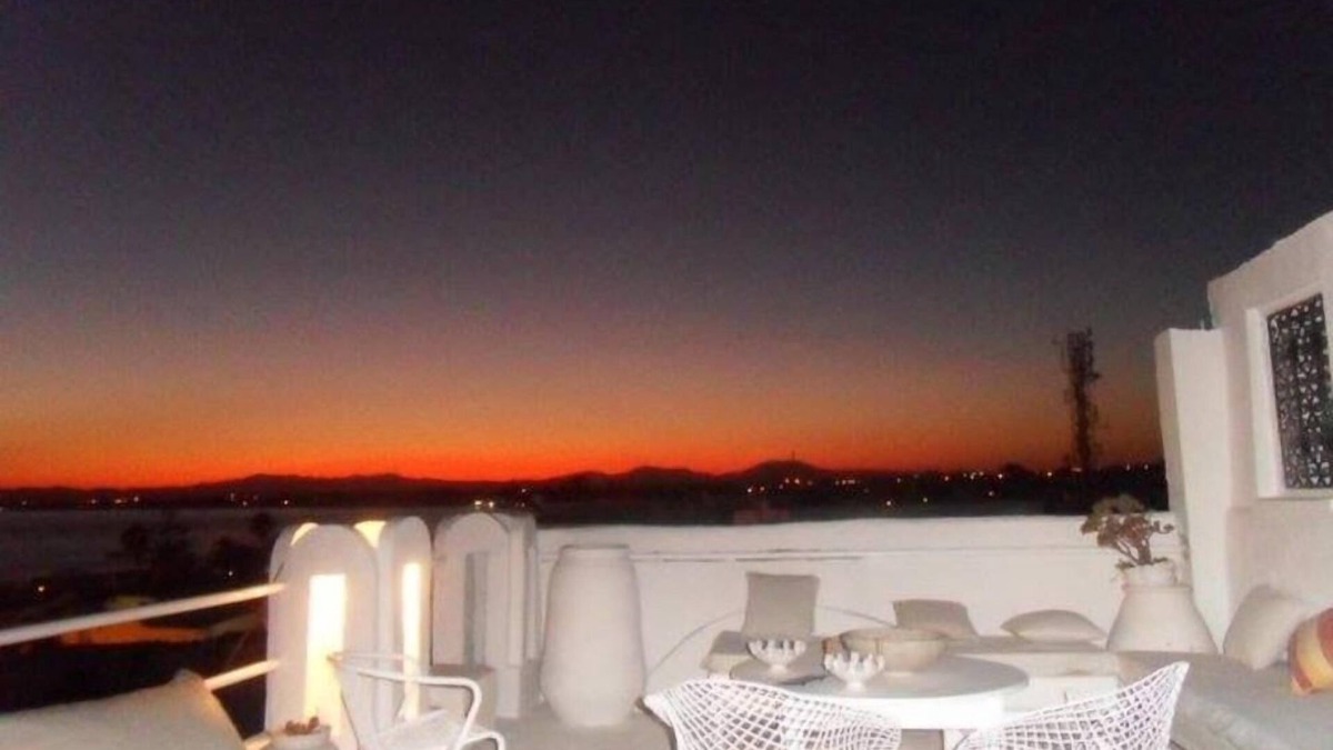 Eastern Hammamet Apartment | 200m from the beach, magnificent architect's apartment with rooftop and sea view
