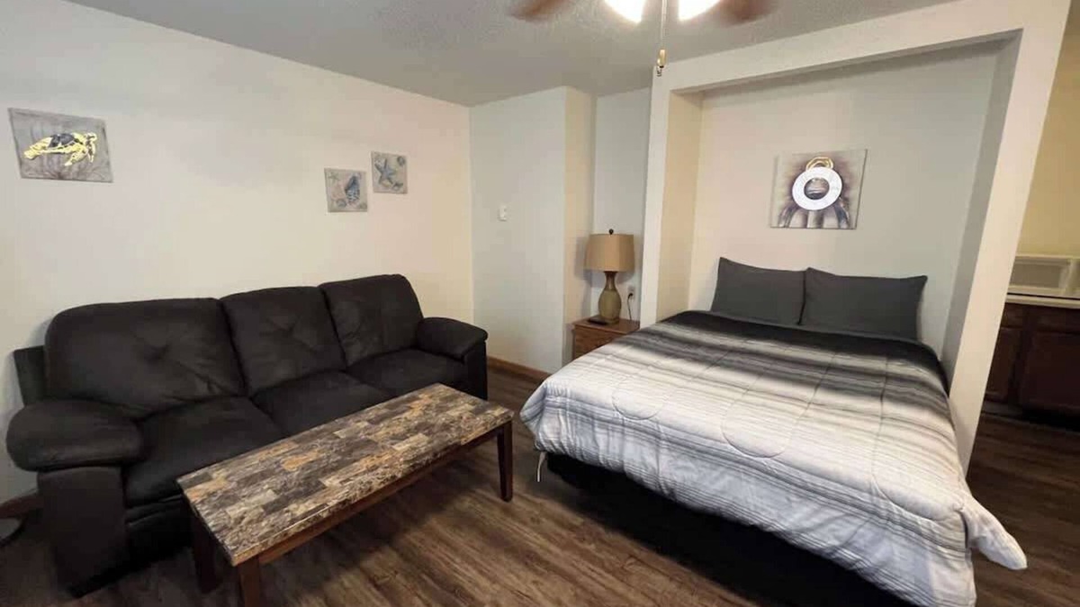 Tomah Apartment | 201 E Veterans St Apt I by Patriot Properties