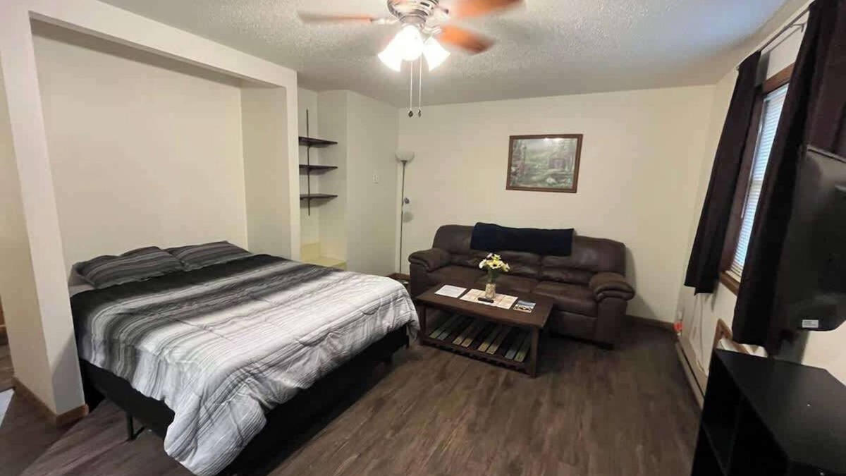Tomah Apartment | 201 E Veterans St Apt J by Patriot Properties