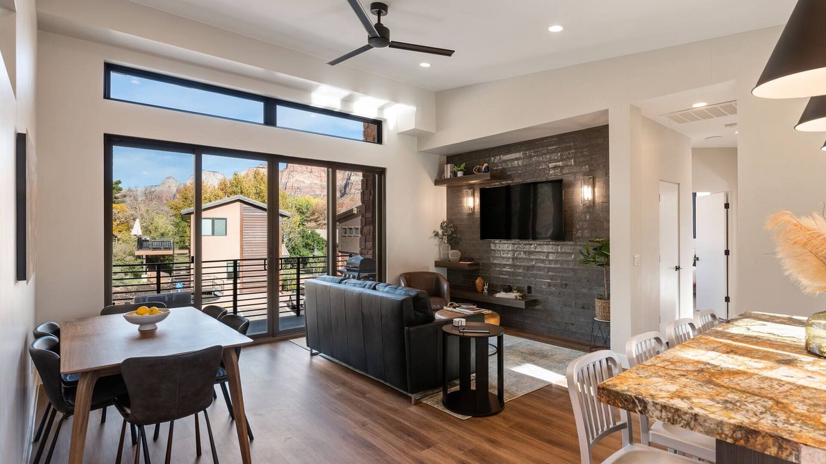 Zion National Park South Entrance Villa | 201 LaFave-Luxury Villa at Zion: Checkerboard Mesa