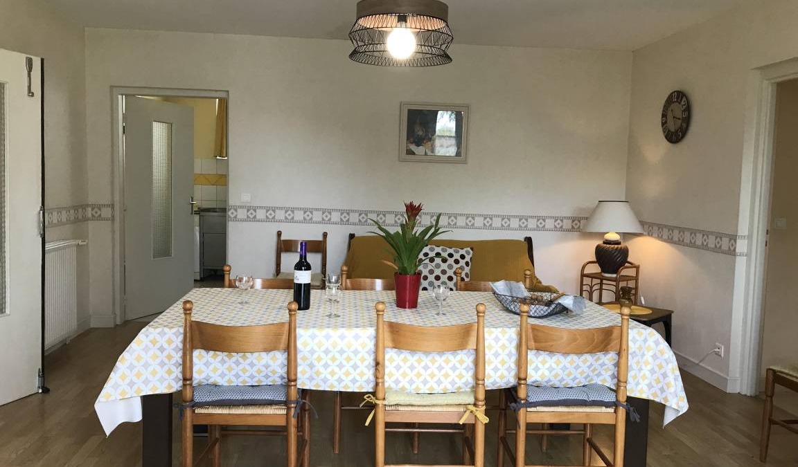 Tauriac House | 201 m² House ∙ 5 bedrooms ∙ 3 guests