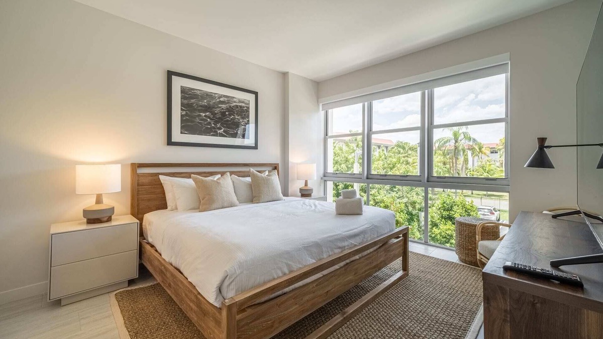 Glenvar Heights Apartment | #201 - Tucker Dadeland
