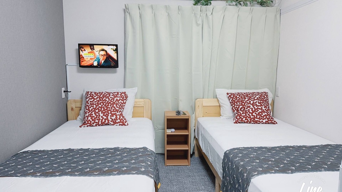 Nishikoiwa Apartment | 202/203 Close to Akihabara. Disneyland