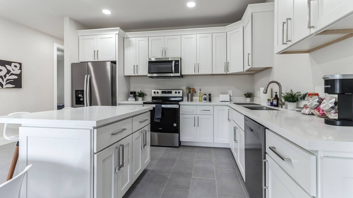 Westminister House | 2023 NEW 3 BR 2 BA Modern Hidden Gem