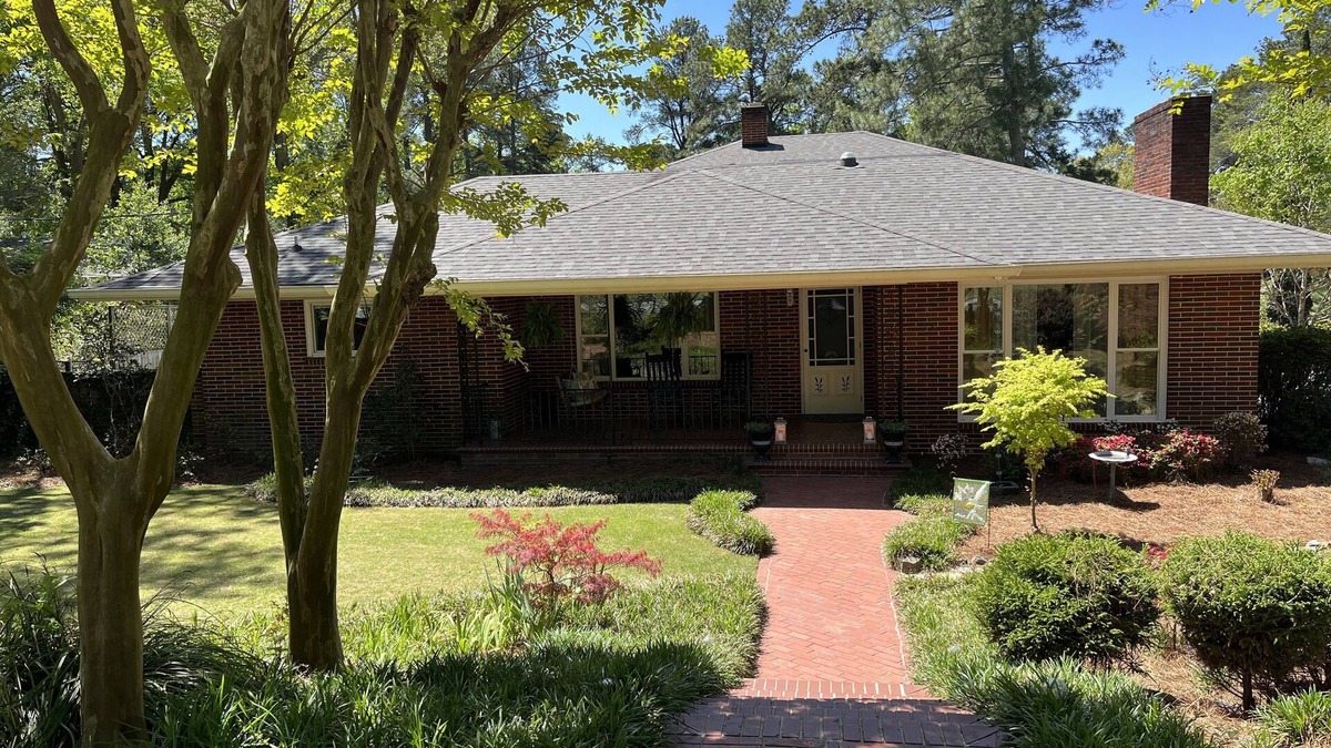 North Augusta House | 2025 Masters Rental. "Hydrangea Hill" Pool. North Augusta- Sleeps 6.
