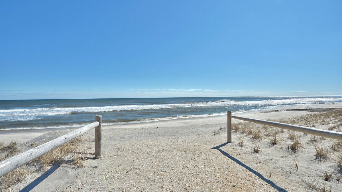Harvey Cedars House | 2025 Ocean View Completely upgraded-New everything 2025 Rates