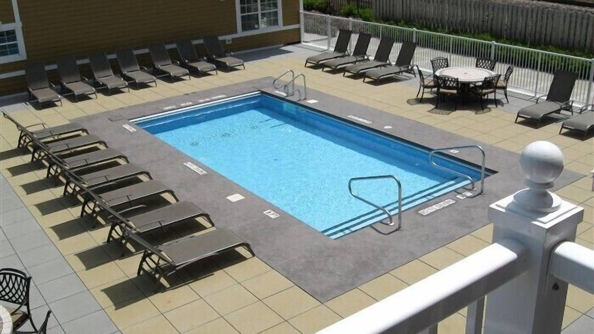 New Buffalo Condo | 2026 NOW OPEN! Condo in the Heart of New Buffalo with Heated Pool!