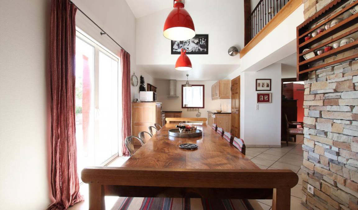 Osses House | 203 m² Gîte ∙ 5 bedrooms ∙ 11 guests
