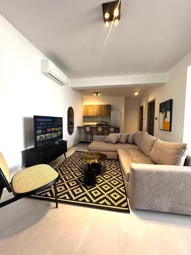 Lakatamia Apartment | 204 Lux Suites Level2 Tower 206