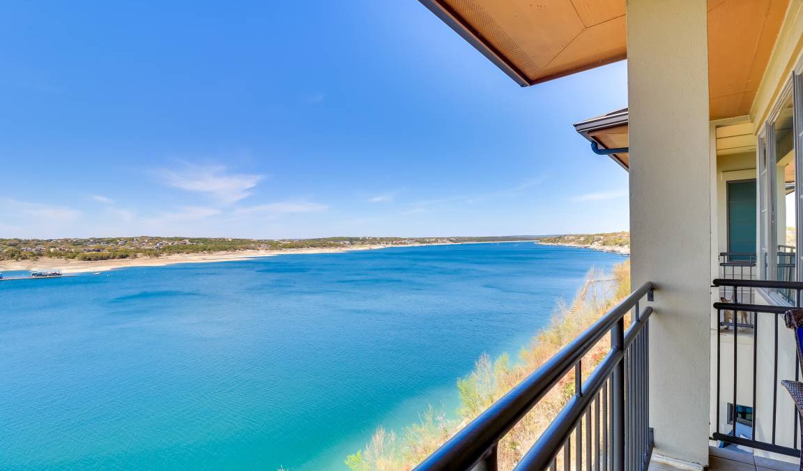 Lakeway Apartment | 206 m² Apartment ∙ 3 bedrooms ∙ 8 guests