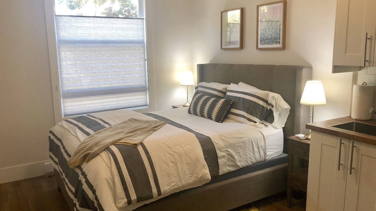 Downtown San Jose Apartment | 207-Centrally Located Studio Apt. in San Jose City