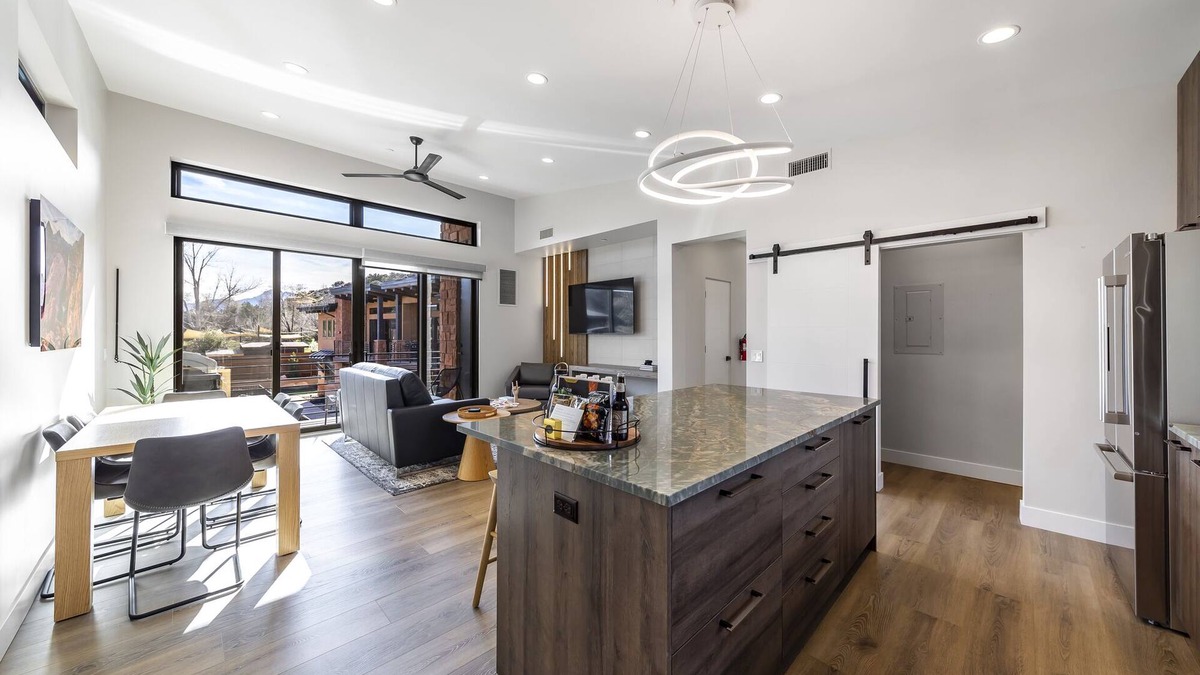 Zion National Park South Entrance Villa | 207 LaFave-Luxury Villa at Zion: Pine Creek