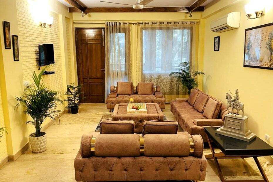 Saket House | 207 m² House ∙ 4 bedrooms ∙ 8 guests