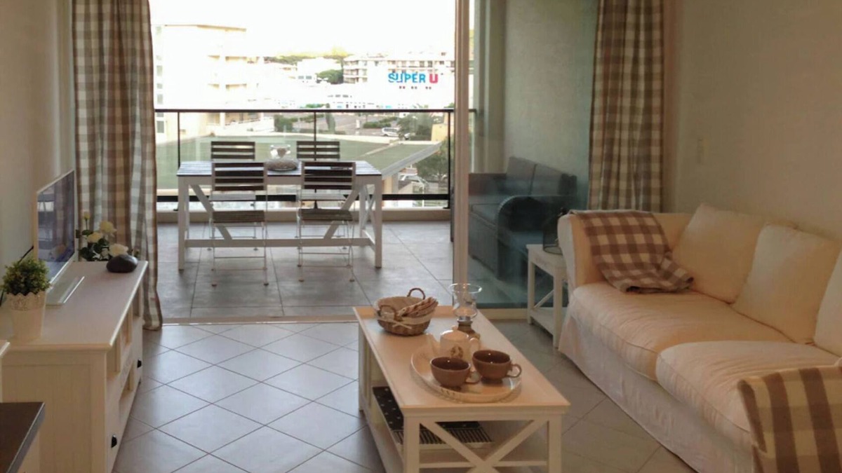 Calvi Apartment | 207 NAYAH MARIA - T2 -CALVI-Sea view- 250 m Beach-City center