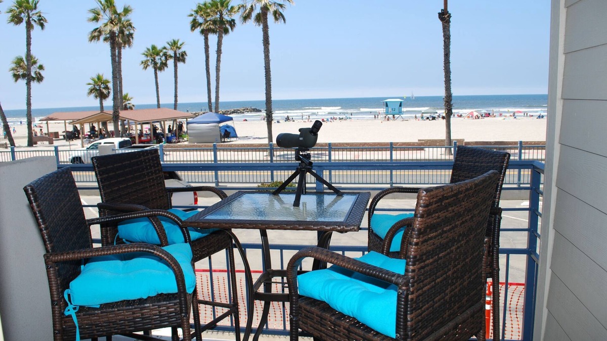 Townsite Condo | 207A Fresh, Renovated and Steps from the Beach