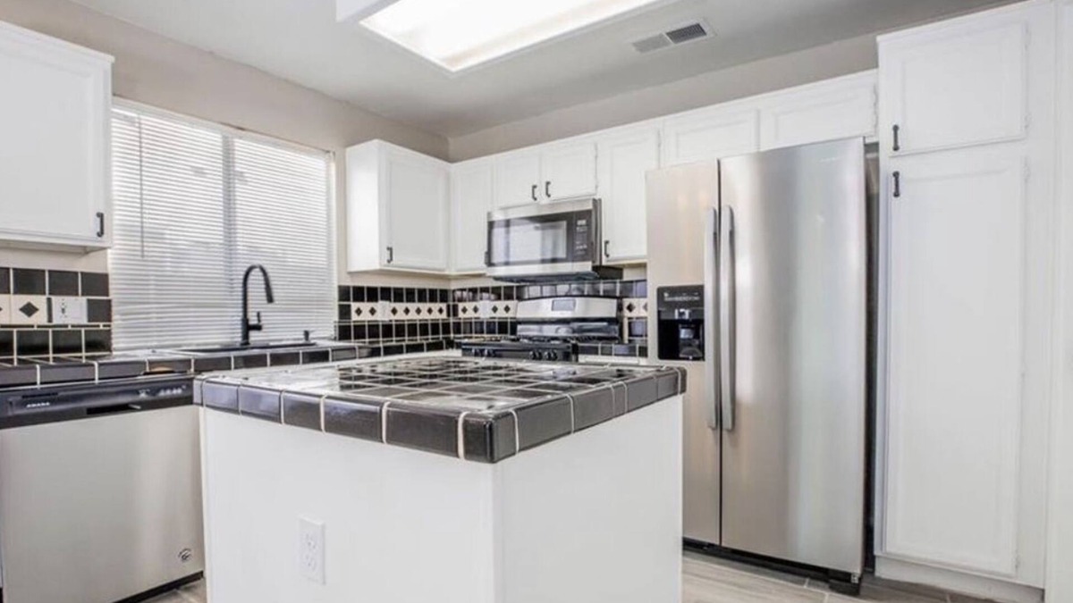 Orchards House | 20min it’s from Las Vegas strip Lovely 3 bedroom home