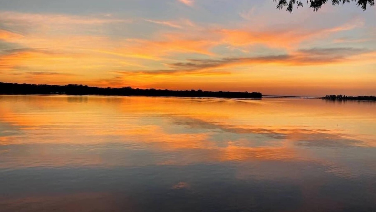 Alburg House | #21 Isle View - Fishing, Sunsets, Beaches, Golfing