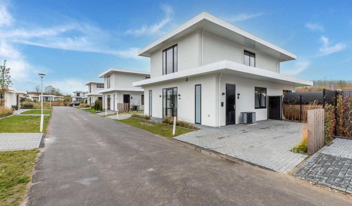 Zeewolde Villa | 213 m² Villa ∙ 5 bedrooms ∙ 12 guests