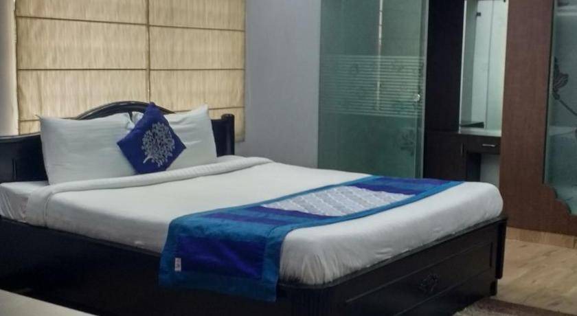 HITEC City Apartment | 214 m² Apartment ∙ 3 bedrooms ∙ 8 guests