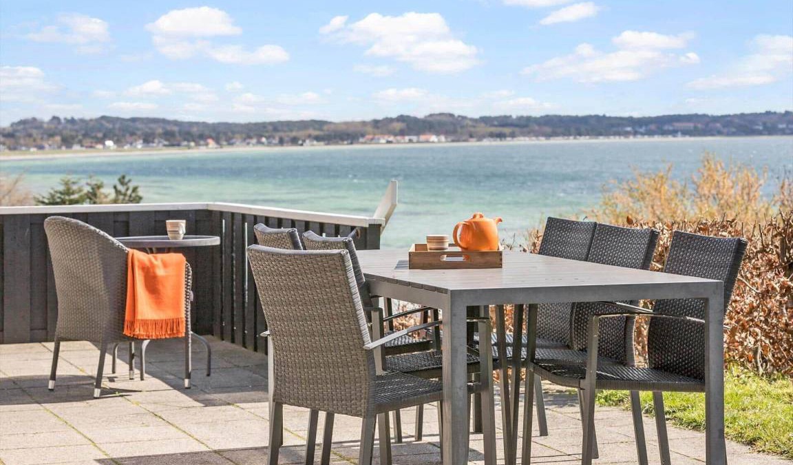 Handrup Strand House | 215 m² House ∙ 5 bedrooms ∙ 13 guests