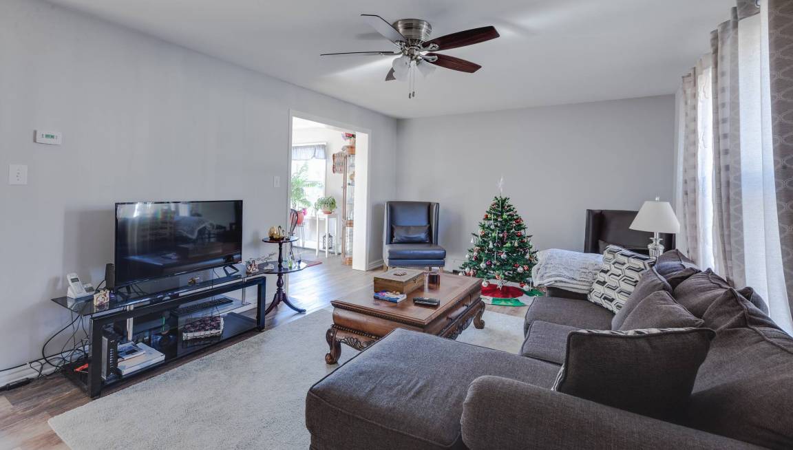 New Bedford Apartment | 216 m² Apartment ∙ 5 bedrooms ∙ 6 guests