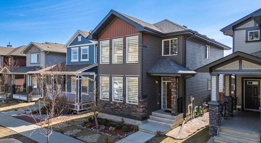 Northeast Edmonton House | 217 m² House ∙ 5 bedrooms ∙ 12 guests