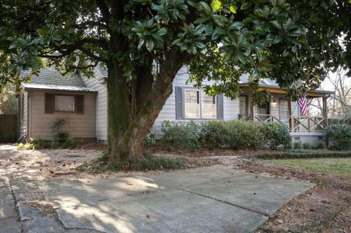 Redmont Park House | 21st Ave Bham Bungalow