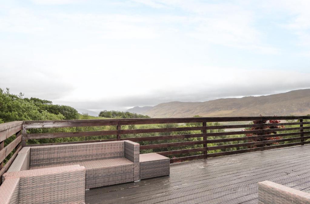 Ullapool House | 22 Corrie Burn