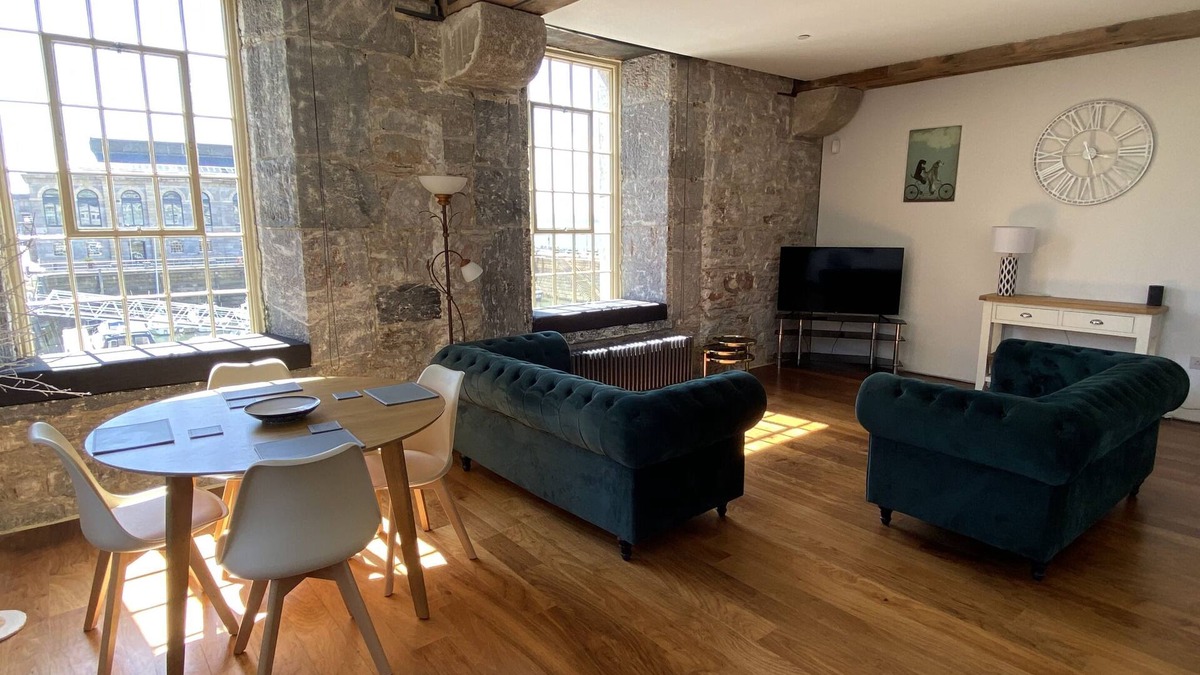 Plymouth Apartment | 22 Mills Bakery - Royal William Yard