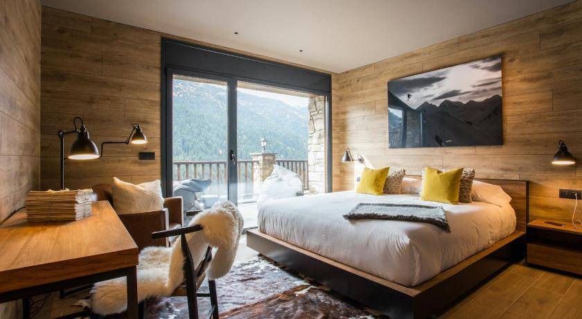 Soldeu Apartment | 220 m² Apartment ∙ 5 bedrooms ∙ 12 guests