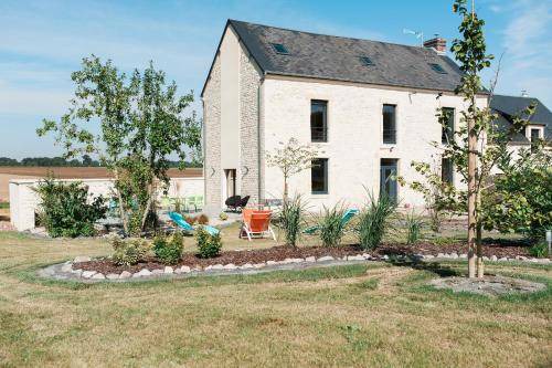 Cristot House | 220 m² House ∙ 4 bedrooms ∙ 8 guests