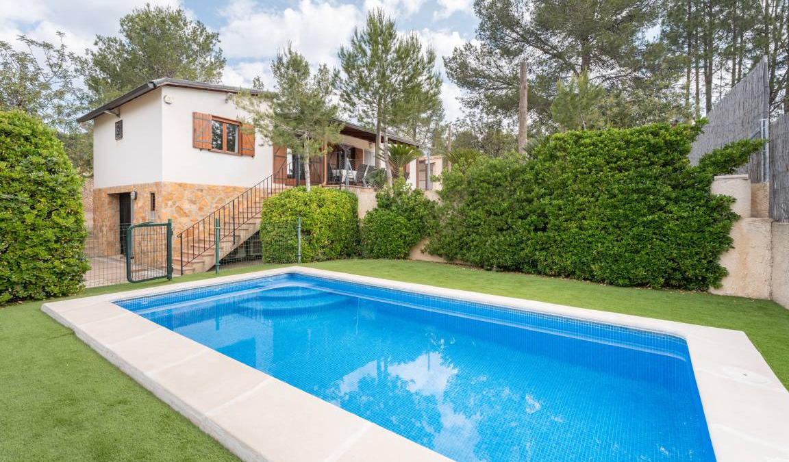 Navarres House | 220 m² House ∙ 6 bedrooms ∙ 14 guests