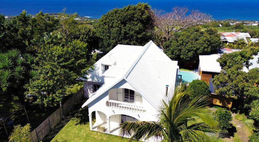 Saint-Joseph Villa | 220 m² Villa ∙ 3 bedrooms ∙ 6 guests