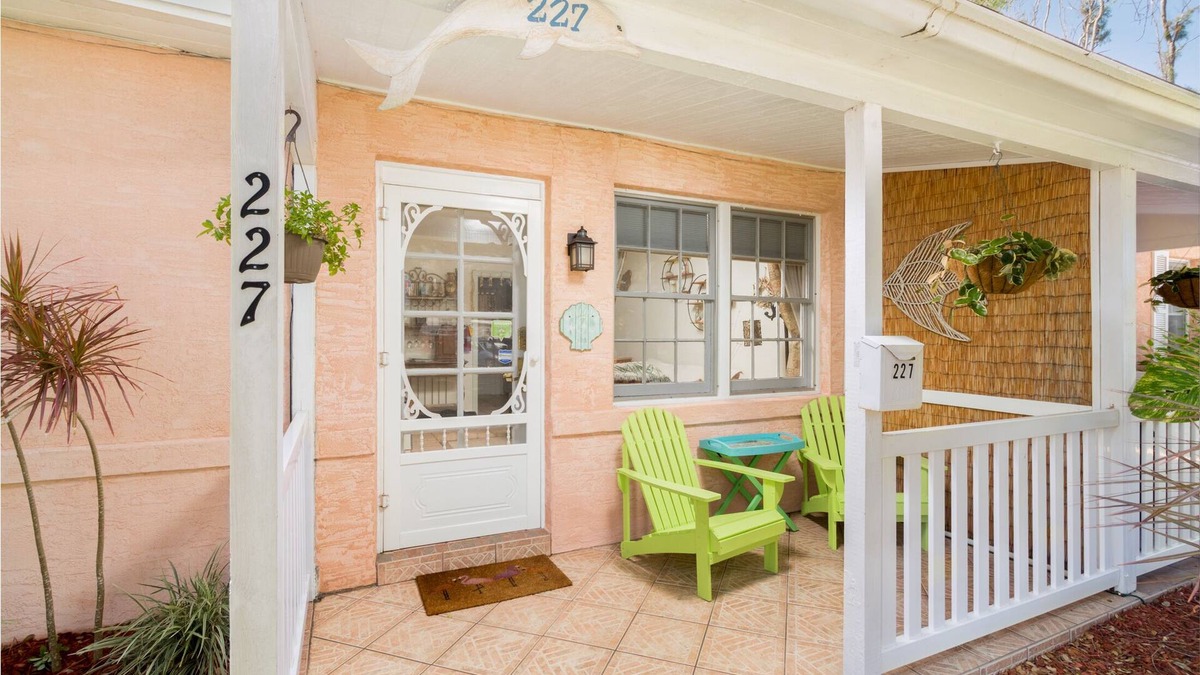 Cocoa Beach Cottage | 227 Cocoa Beach Stay Cottages - Pet Friendly, downtown, walk to the beach!