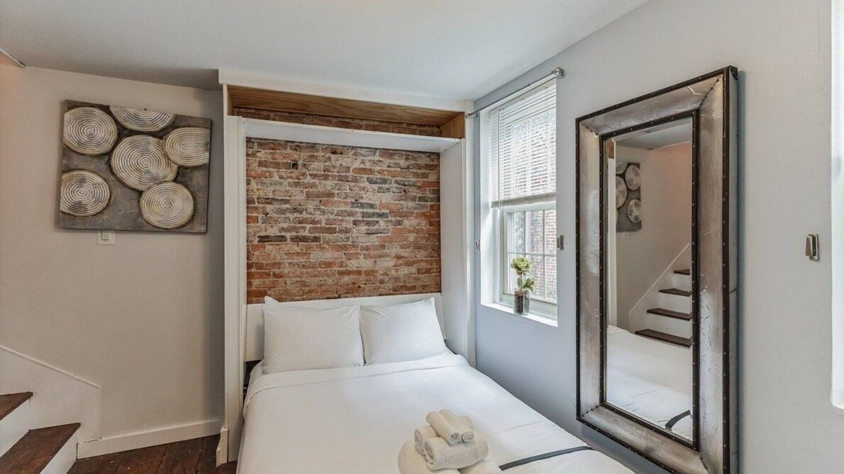 Southwark Villa | 228 Catherine Street