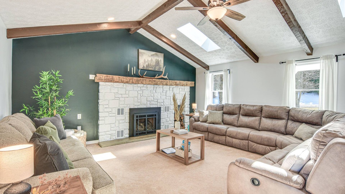 Coudersport House | 23 Acres: Farmhouse Hideaway in Coudersport