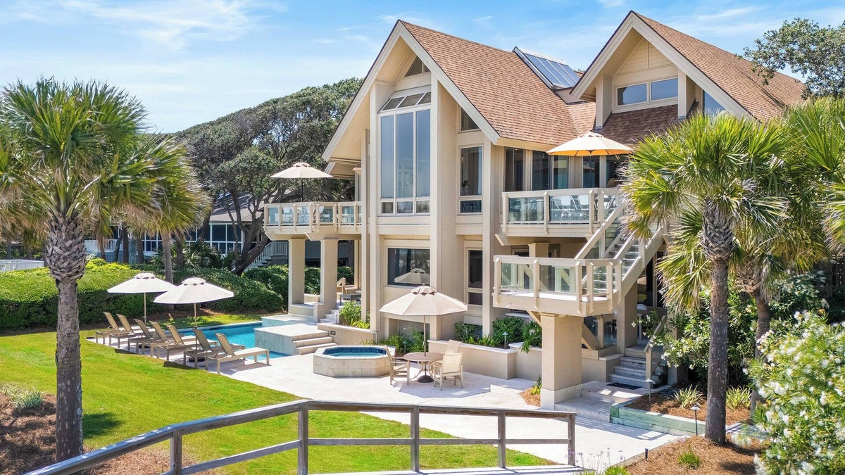 Beach Lagoon House | 23 South Beach Lagoon: A BESTNEST/Luxe by Beverly Serral "Oceanfront"